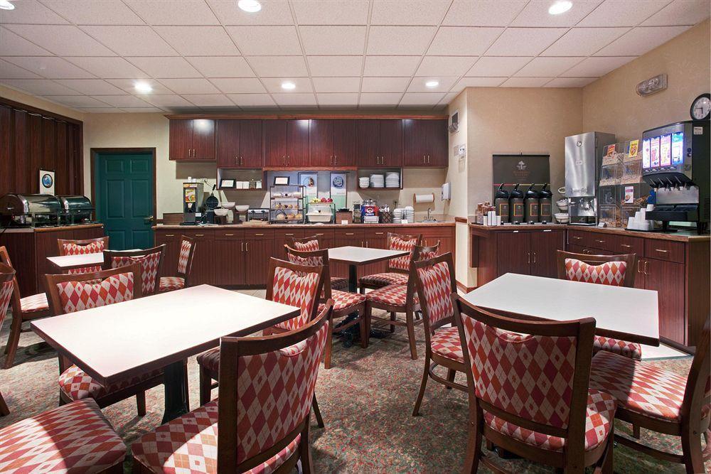 Country Inn & Suites By Radisson, Kearney, Ne Restaurante foto